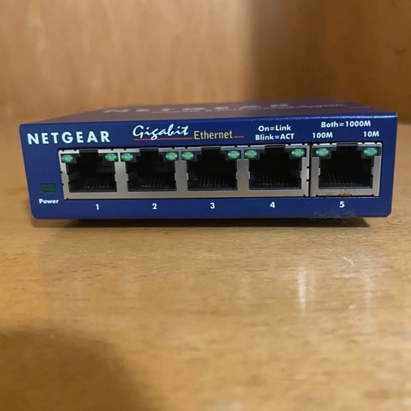 netgear gs105 v4 - Picture 4 of 6